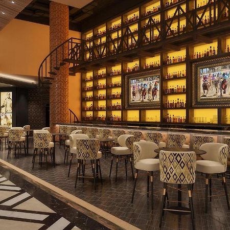 Derby City Gaming & Hotel - A Churchill Downs Property Louisville Ngoại thất bức ảnh